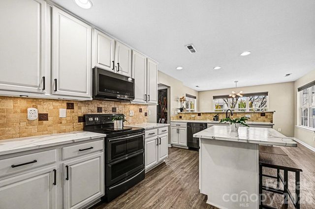 147 Gage Drive, Mooresville, NC 28115