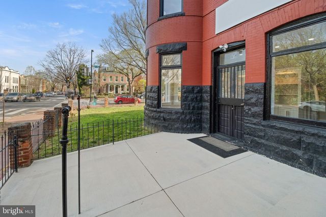 801 EAST CAPITOL ST SE, Washington, DC 20003