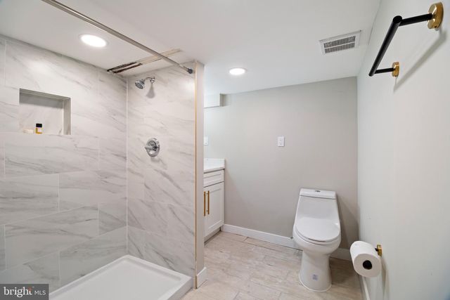 801 EAST CAPITOL ST SE, Washington, DC 20003