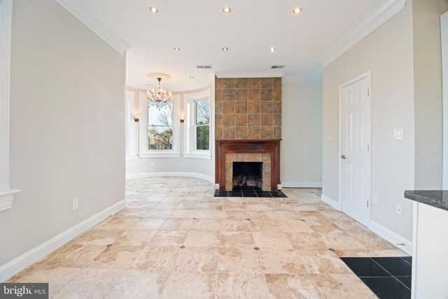 801 EAST CAPITOL ST SE, Washington, DC 20003