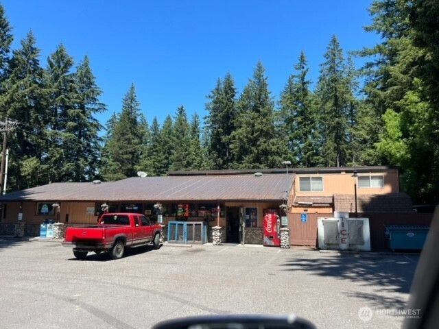 17707 N Beachside Dr SE, Yelm, WA 98597