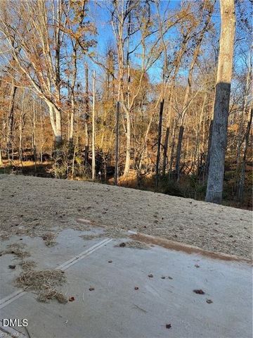 1990 Meadowview Drive, Graham, NC 27253