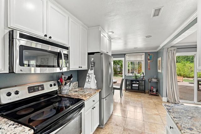 4329 Cottage Way, Sacramento, CA 95864