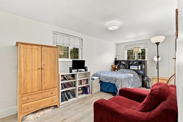 4329 Cottage Way, Sacramento, CA 95864