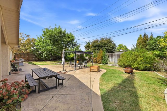 4329 Cottage Way, Sacramento, CA 95864