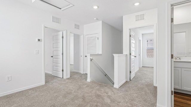5588 TAVERNA LOOP, Winter Haven, FL 33884