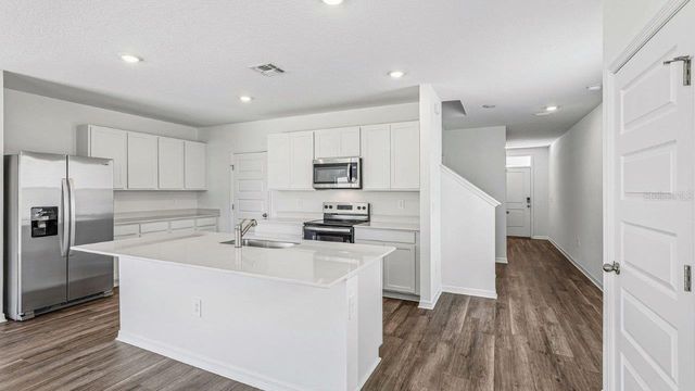 5588 TAVERNA LOOP, Winter Haven, FL 33884