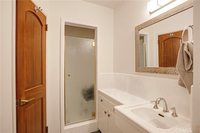 10768 Wheatland, Shadow Hills, CA 91040