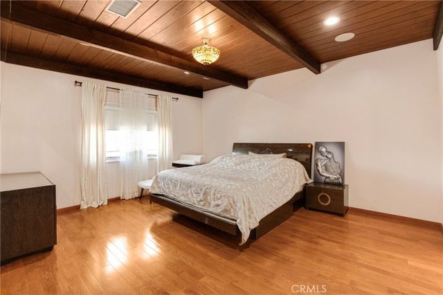10768 Wheatland, Shadow Hills, CA 91040