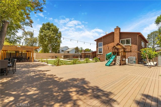 10768 Wheatland, Shadow Hills, CA 91040