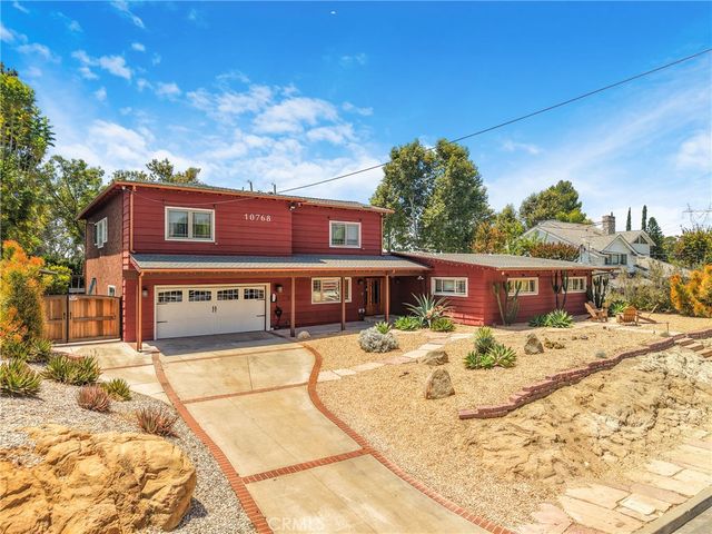 10768 Wheatland, Shadow Hills, CA 91040