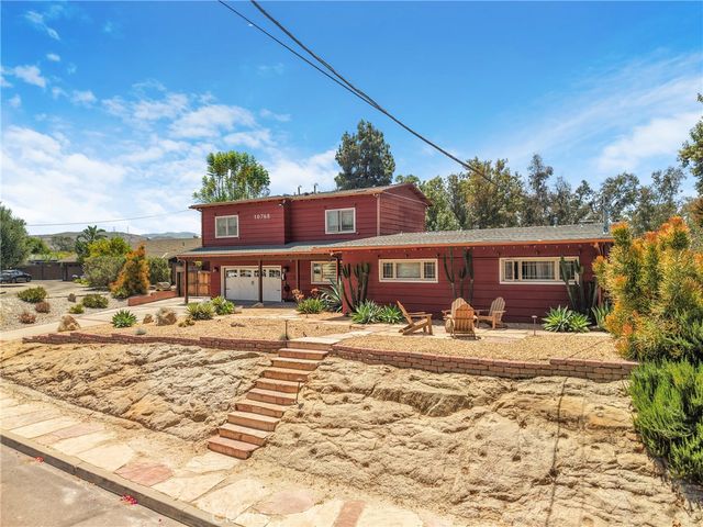 10768 Wheatland, Shadow Hills, CA 91040