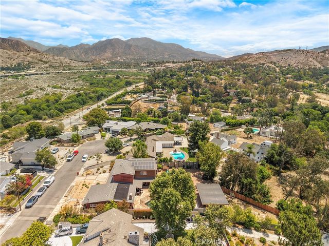 10768 Wheatland, Shadow Hills, CA 91040