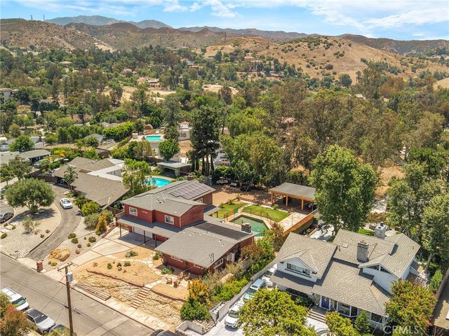 10768 Wheatland, Shadow Hills, CA 91040