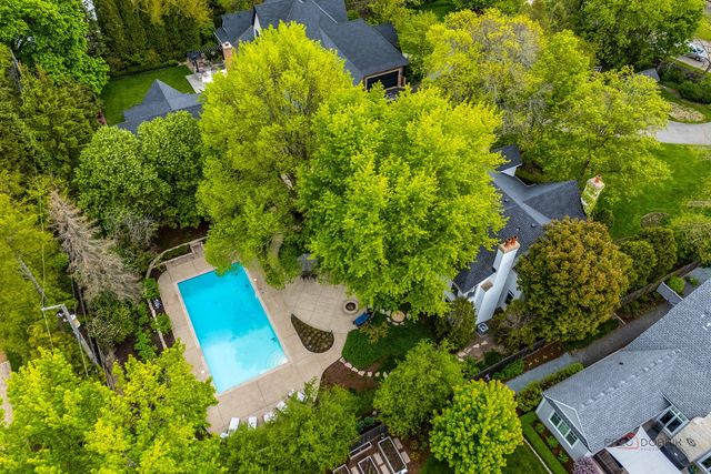 30 N Western Avenue, Lake Forest, IL 60045