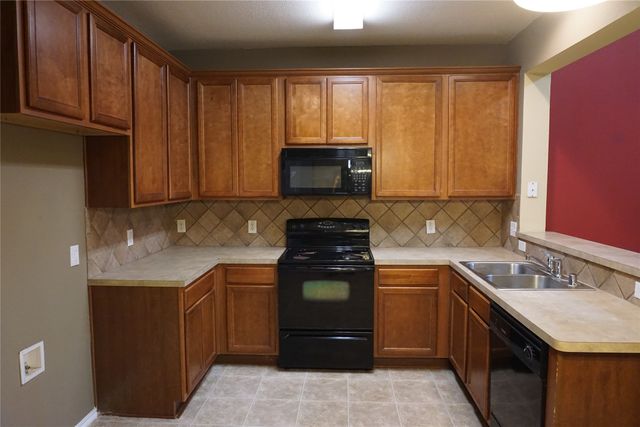 4080 Kyndra Circle, Richardson, TX 75082