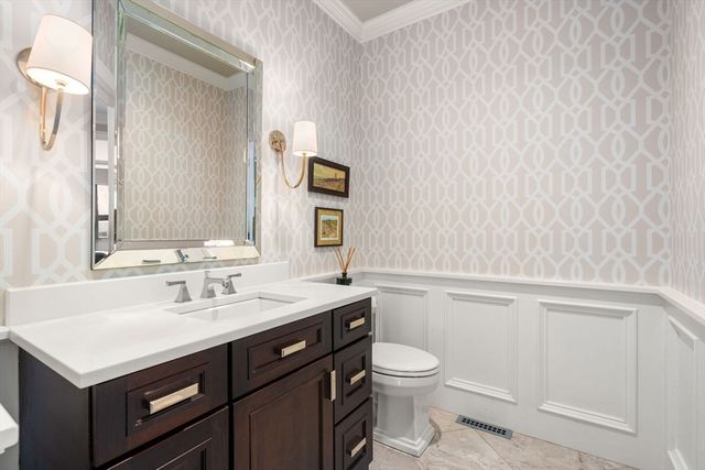 76 Hollis Street, Sherborn, MA 01770