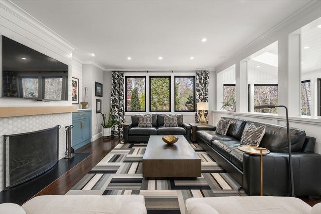 76 Hollis Street, Sherborn, MA 01770