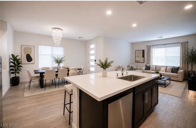 600 North Carriage Hill Drive 1056, Las Vegas, NV 89138