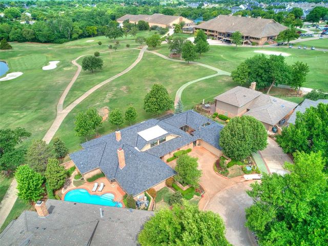 650 E Oak Place, Edmond, OK 73025