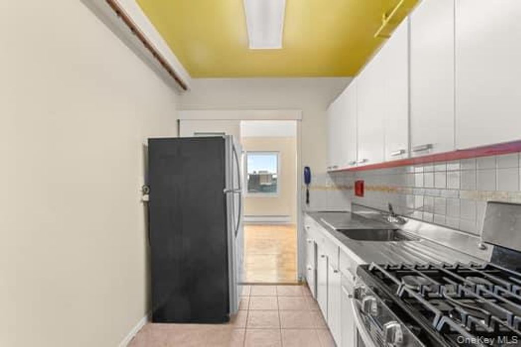 4 Fordham Hill Oval 12B, Bronx, NY 10468 — photo 5