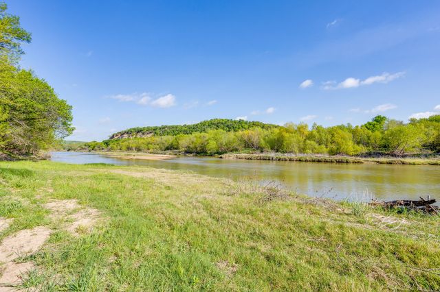 1290 River View Road, Millsap, TX 76066