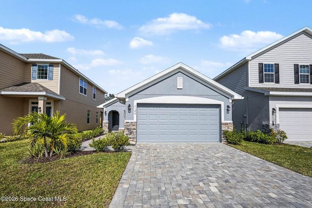 1180 Canfield Circle SE, Palm Bay, FL 32909