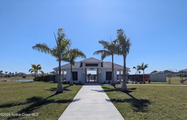 1180 Canfield Circle SE, Palm Bay, FL 32909