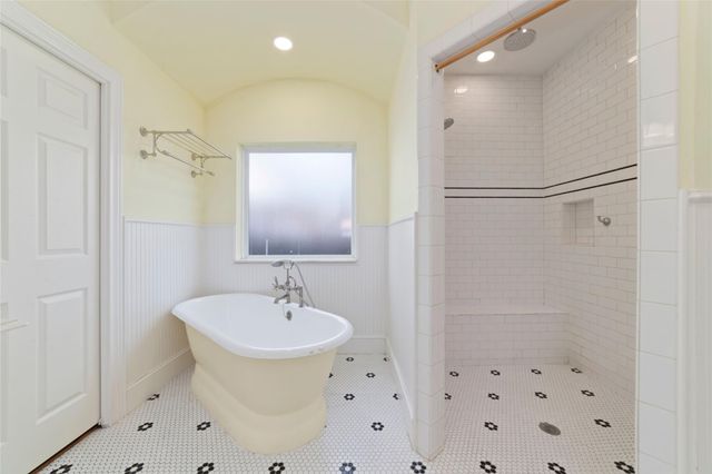 6511 Mesa Vista Court, Houston, TX 77083