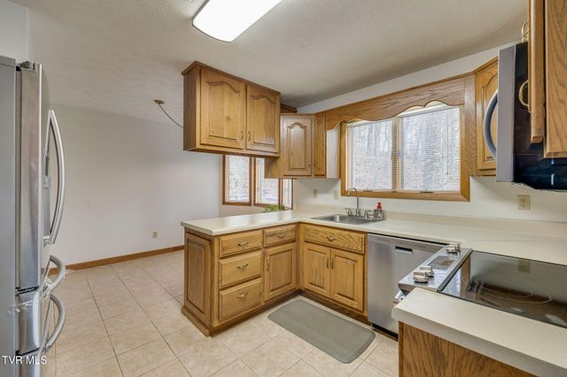 400 Wimberly Place, Kingsport, TN 37660