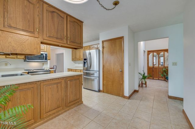 400 Wimberly Place, Kingsport, TN 37660