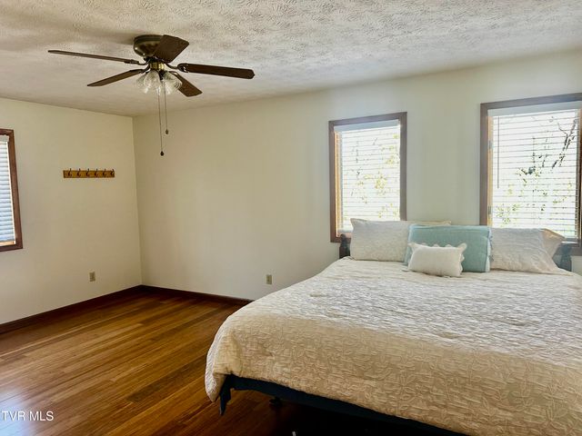 400 Wimberly Place, Kingsport, TN 37660