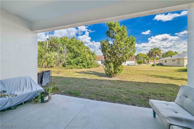 603 & 605 SE 23rd PL, Cape Coral, FL 33990