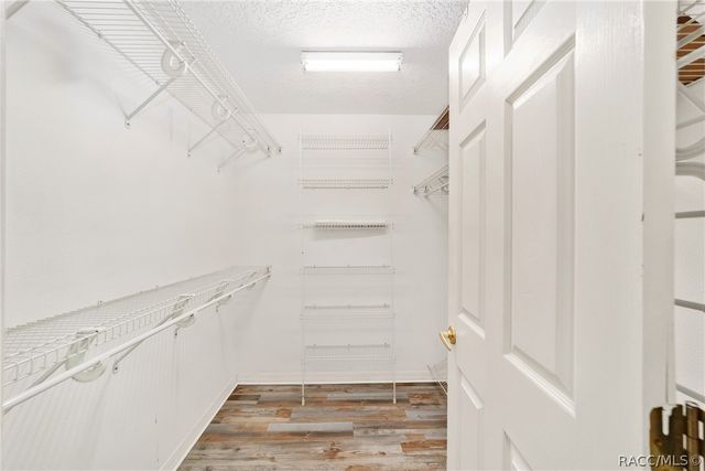 133 N McGowan Avenue, Crystal River, FL 34429