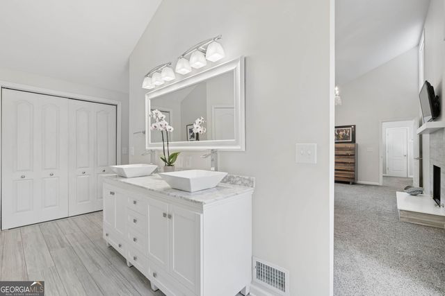 10550 Haynes Bridge Road, Alpharetta, GA 30022
