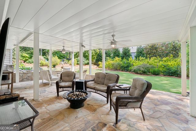 10550 Haynes Bridge Road, Alpharetta, GA 30022