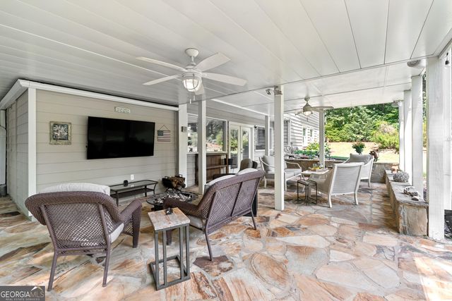 10550 Haynes Bridge Road, Alpharetta, GA 30022