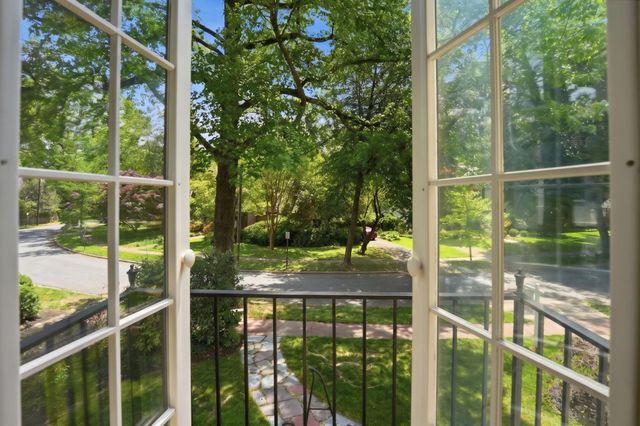 127 HESKETH ST, Chevy Chase, MD 20815