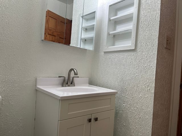 21624 Gailine Avenue, Sauk Village, IL 60411