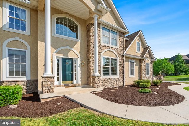 3940 WHITETAIL CT, Schnecksville, PA 18078