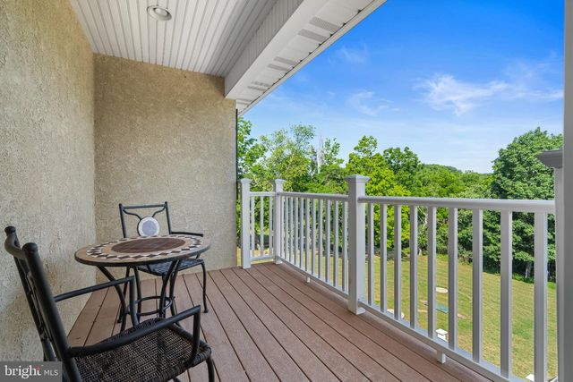 3940 WHITETAIL CT, Schnecksville, PA 18078