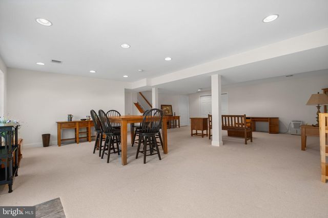 3940 WHITETAIL CT, Schnecksville, PA 18078