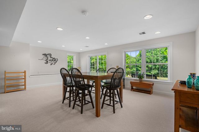 3940 WHITETAIL CT, Schnecksville, PA 18078