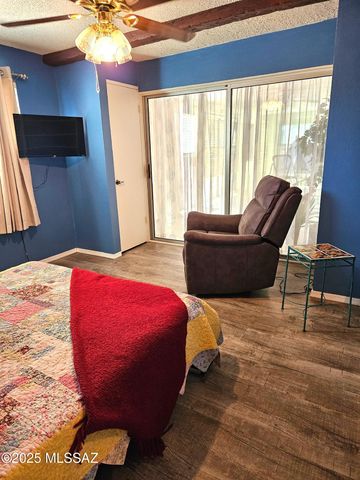 2035 S San Ray Drive, Green Valley, AZ 85614