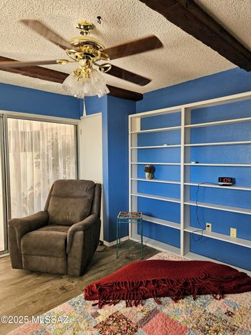 2035 S San Ray Drive, Green Valley, AZ 85614