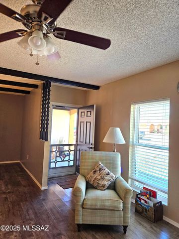 2035 S San Ray Drive, Green Valley, AZ 85614