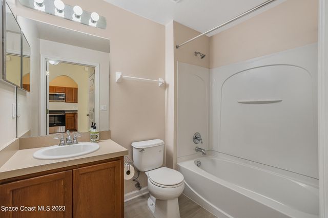 1265 Luminary Circle 105, Melbourne, FL 32901