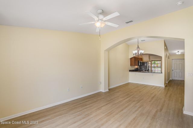 1265 Luminary Circle 105, Melbourne, FL 32901