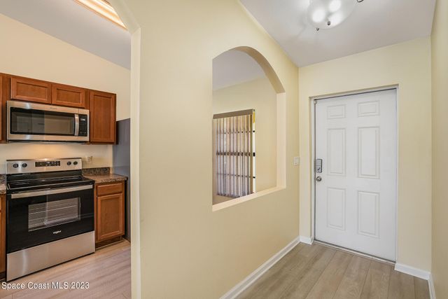 1265 Luminary Circle 105, Melbourne, FL 32901