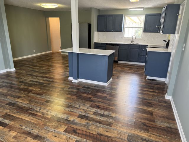 3862 Dubois Dr, Nashville, TN 37207